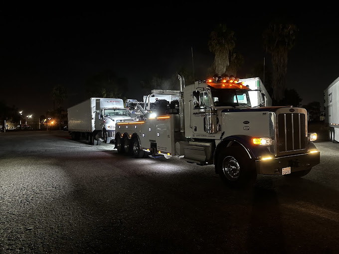 roadside assistance service in Vista